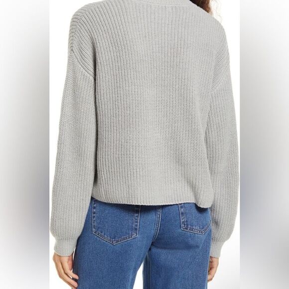 NWT BP Gray Cleo Crewneck Pullover Sweater Women Size XS - Picture 3 of 15